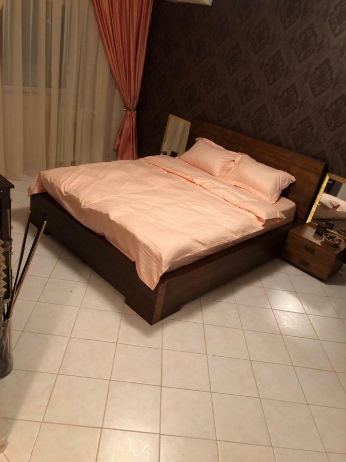 Beatrice Apartment Бухарест Экстерьер фото
